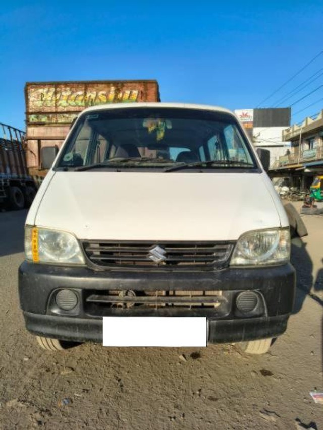 Second-hand 2011 Maruti Suzuki Eeco 5 Seater AC BSIV for sale in Rajkot-4