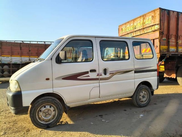 Second-hand 2011 Maruti Suzuki Eeco 5 Seater AC BSIV for sale in Rajkot-7