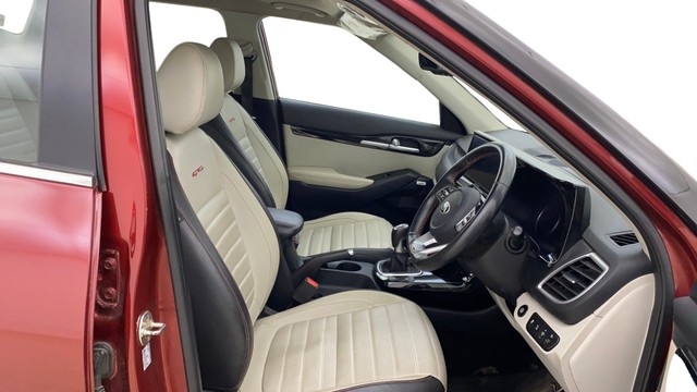 Second-hand 2019 Kia Seltos GTX Plus for sale in Thane-15