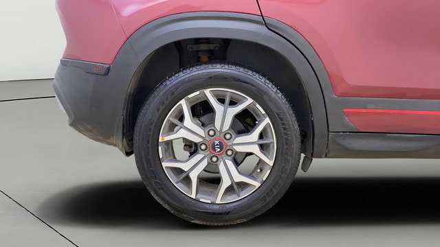 Second-hand 2019 Kia Seltos GTX Plus for sale in Thane-25