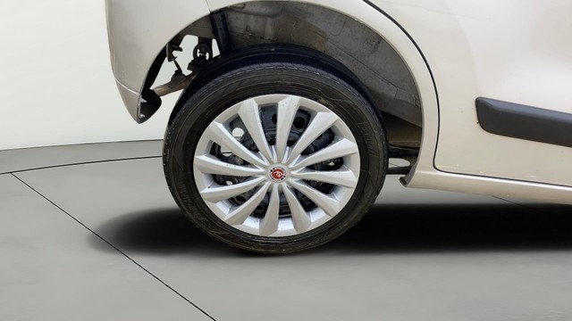 Second-hand 2014 Maruti Wagon R VXI BS IV for sale in Ahmedabad-24