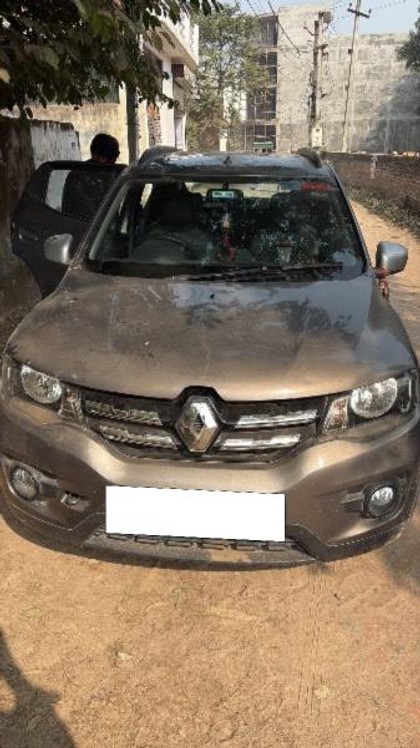 Second-hand 2019 Renault KWID 1.0 RXT Optional for sale in Lucknow