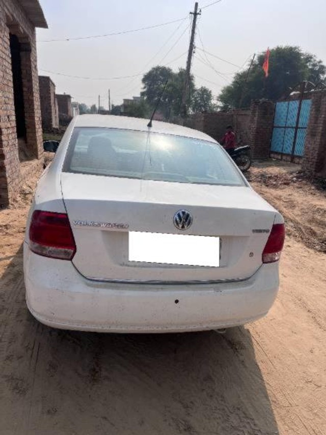 Second-hand 2012 Volkswagen Vento Petrol Highline for sale in Hanumangarh-0