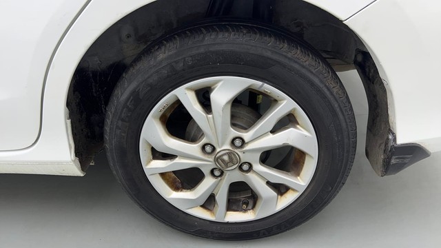 Second-hand 2019 Honda Amaze VX for sale in Ghaziabad-19