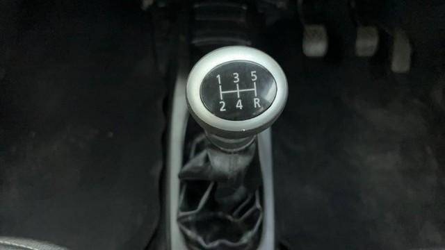 Second-hand 2013 Maruti Suzuki Wagon R LXI BSVI for sale in Ahmedabad-12