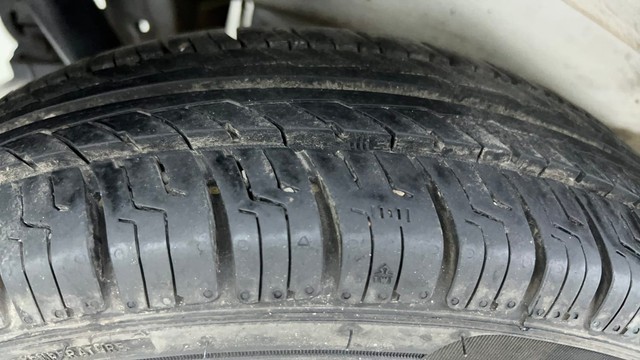 Second-hand 2013 Maruti Suzuki Wagon R LXI BSVI for sale in Ahmedabad-24