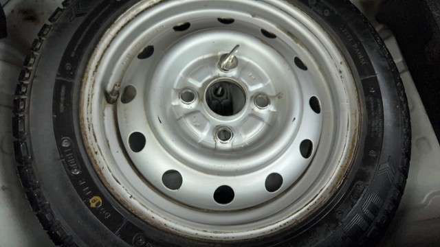 Second-hand 2013 Maruti Suzuki Wagon R LXI BSVI for sale in Ahmedabad-21