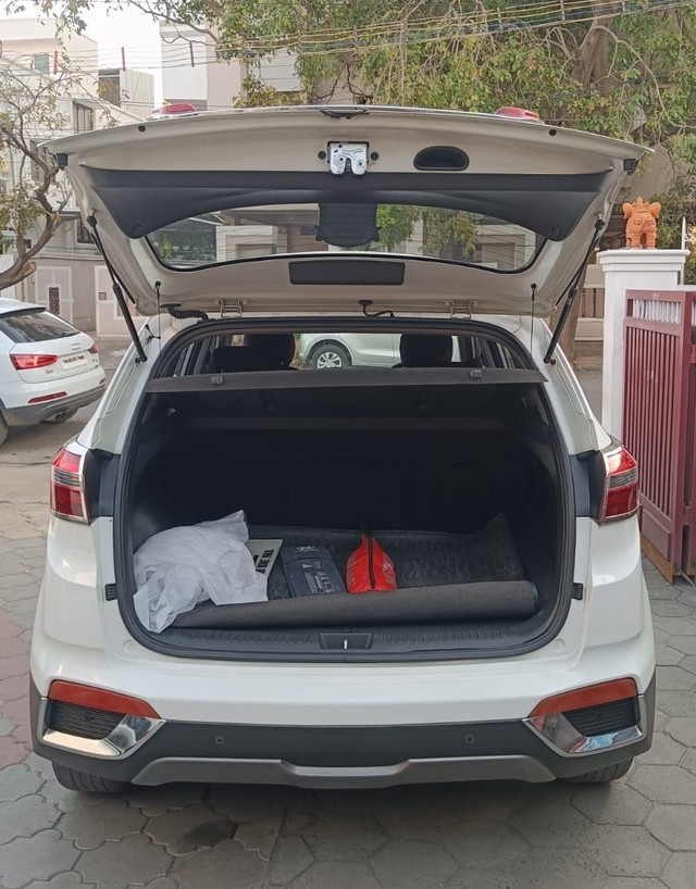 Second-hand 2017 Hyundai Creta 1.6 CRDi SX Option for sale in Coimbatore-10