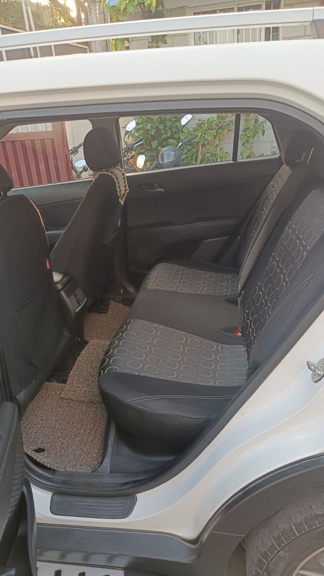 Second-hand 2017 Hyundai Creta 1.6 CRDi SX Option for sale in Coimbatore-8