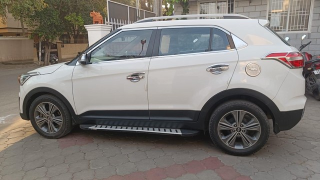 Second-hand 2017 Hyundai Creta 1.6 CRDi SX Option for sale in Coimbatore-2