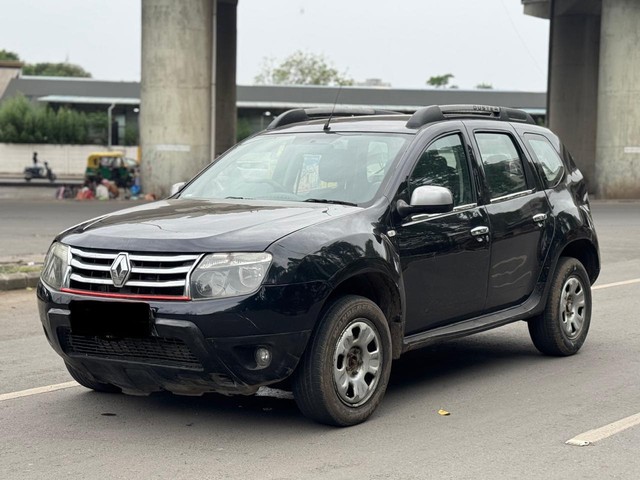 Renault Duster RXL AWD Second-hand 2013 Renault Duster RXL AWD for sale in Surat-3