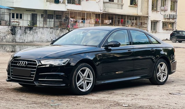 Second-hand 2017 Audi A6 35 TDI for sale in Surat-4