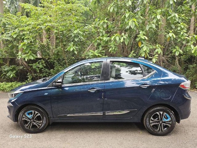 Second-hand 2022 Tata Tiago EV XZ Plus LR for sale in Mumbai-5