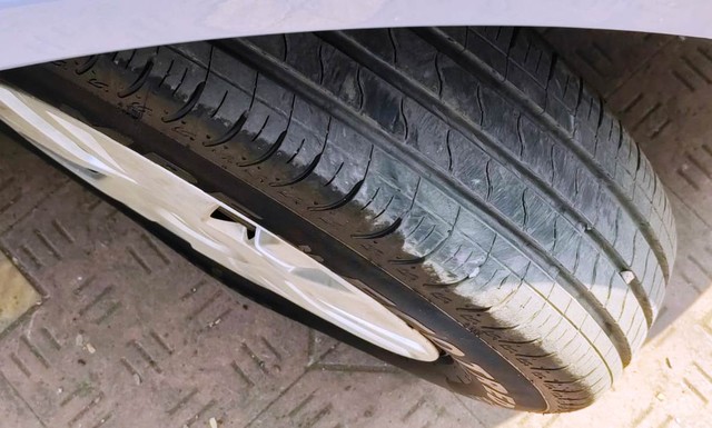 Second-hand 2016 Maruti Swift Dzire VXI for sale in Mira Road-7