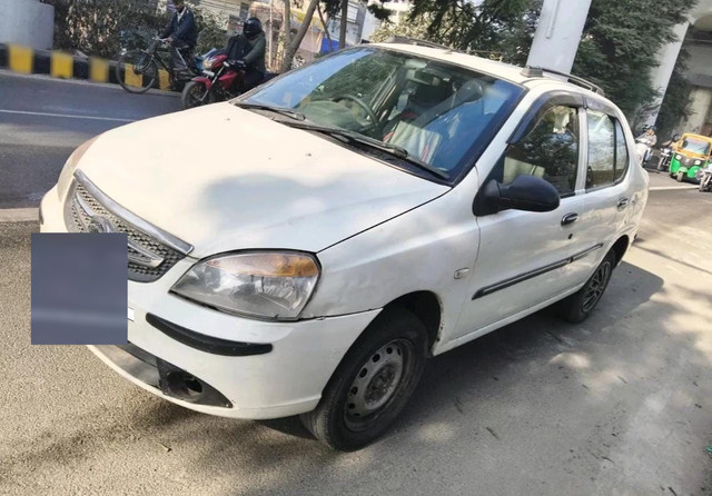 Second-hand 2017 Tata Indigo eGLS BS IV for sale in New Delhi-2