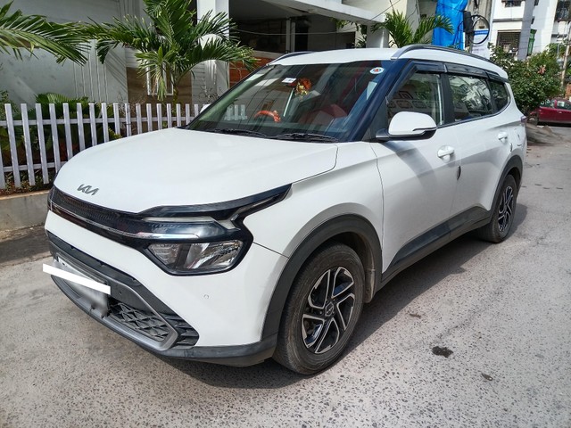 Second-hand 2022 Kia Carens Prestige Plus Diesel BSVI for sale in Hyderabad-8