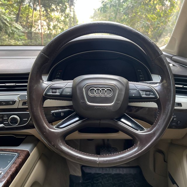 Second-hand 2016 Audi Q7 45 TDI Quattro Technology for sale in Mumbai-5