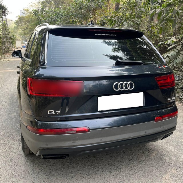 Second-hand 2016 Audi Q7 45 TDI Quattro Technology for sale in Mumbai-10