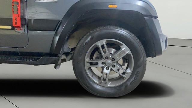 Mahindra Thar LX 4WD Convert Top Diesel AT BSVI Second-hand 2021 Mahindra Thar LX 4WD Convert Top Diesel AT BSVI for sale in Surat-26