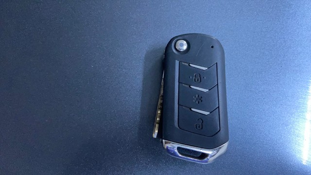 Mahindra Thar LX 4WD Convert Top Diesel AT BSVI Second-hand 2021 Mahindra Thar LX 4WD Convert Top Diesel AT BSVI for sale in Surat-0