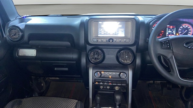 Mahindra Thar LX 4WD Convert Top Diesel AT BSVI Second-hand 2021 Mahindra Thar LX 4WD Convert Top Diesel AT BSVI for sale in Surat-9