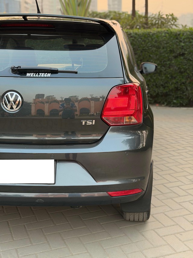 Second-hand 2018 Volkswagen Polo GT TSI for sale in Surat-13