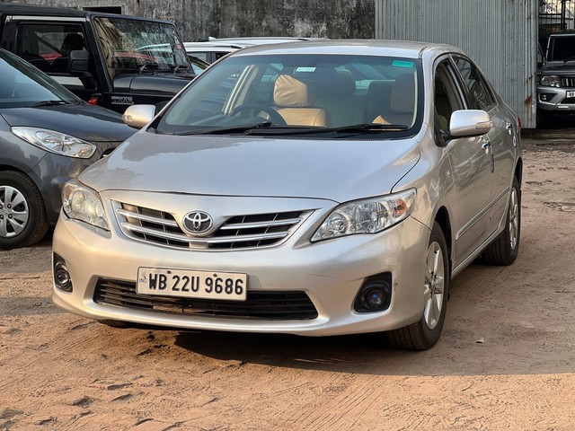 Second-hand 2014 Toyota Corolla Altis G MT for sale in Kolkata-2