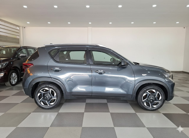 Second-hand 2024 Kia Sonet Gravity Diesel for sale in Chennai-1