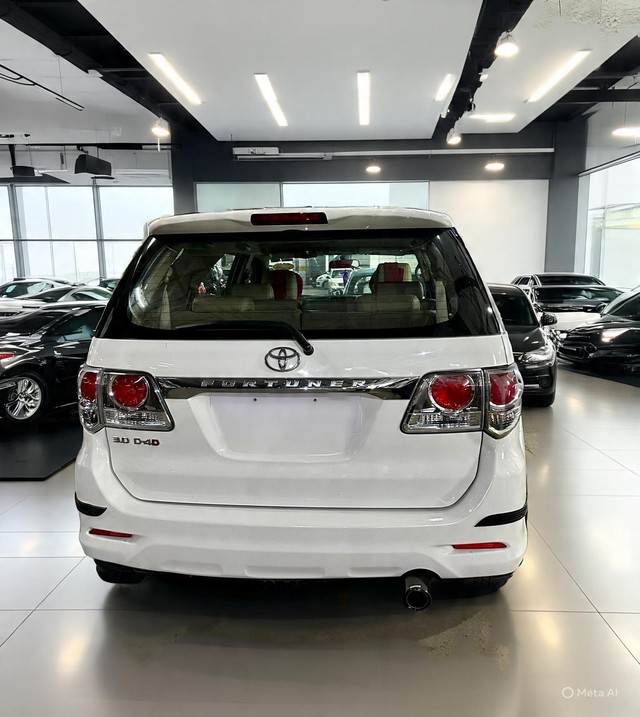 Second-hand 2014 Toyota Fortuner 4x2 AT for sale in Mumbai-7