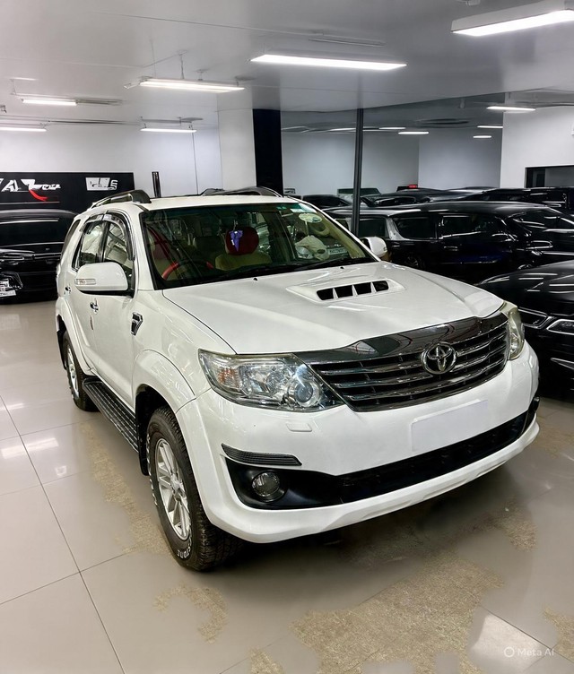 Second-hand 2014 Toyota Fortuner 4x2 AT for sale in Mumbai-0