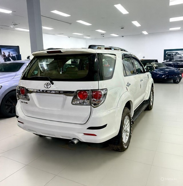 Second-hand 2014 Toyota Fortuner 4x2 AT for sale in Mumbai-6