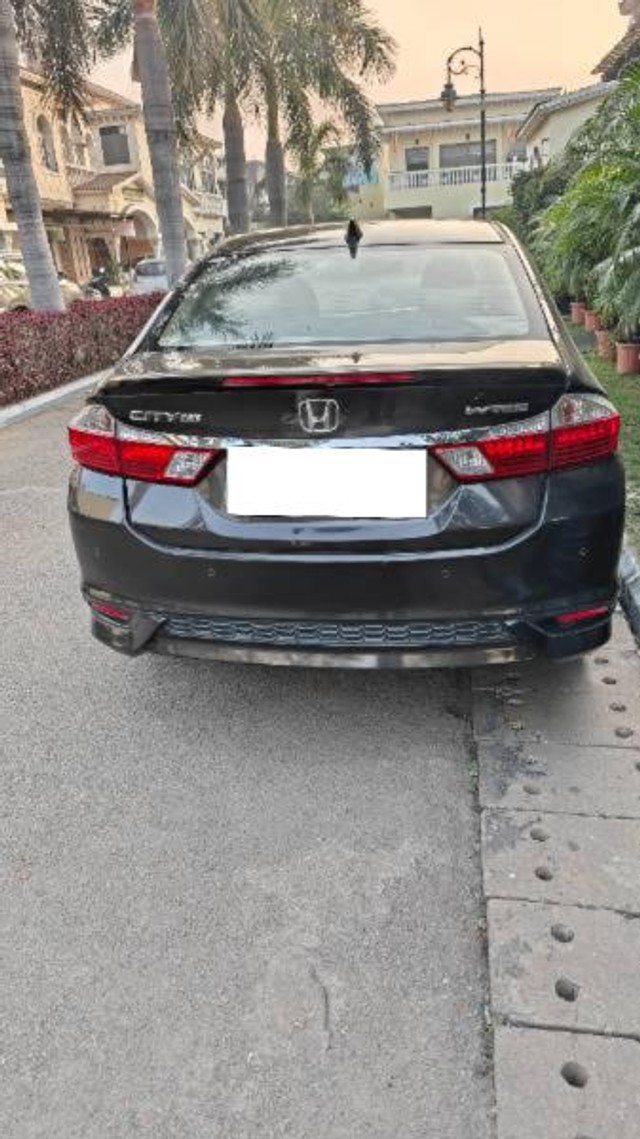 Second-hand 2020 Honda City ZX CVT for sale in Raipur-1