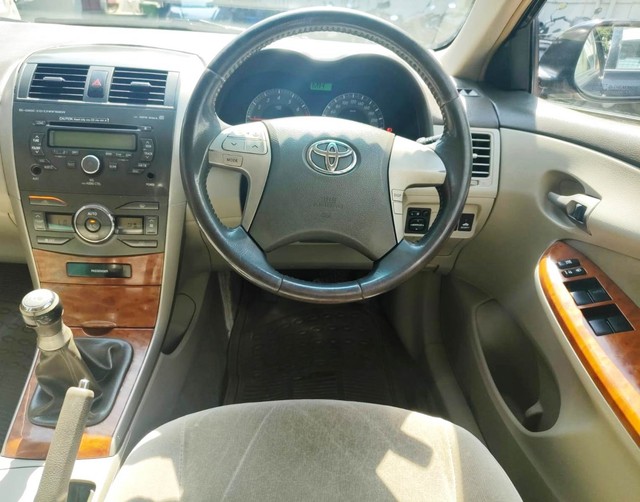 Second-hand 2009 Toyota Corolla Altis G for sale in Mira Road-11