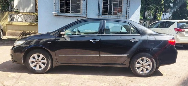Second-hand 2009 Toyota Corolla Altis G for sale in Mira Road-3