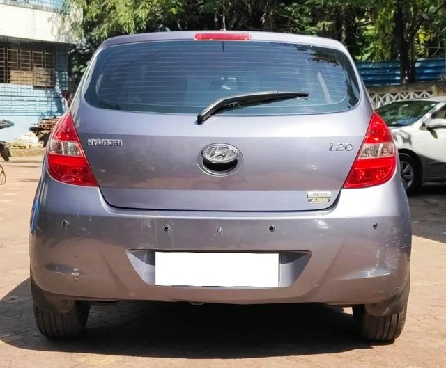 Second-hand 2012 Hyundai i20 Asta 1.2 for sale in Mira Road-2