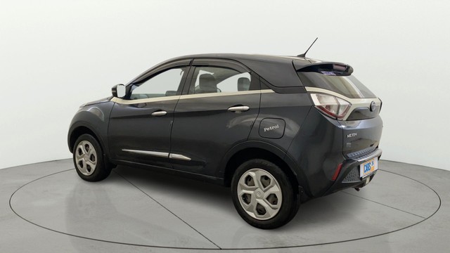 Second-hand 2018 Tata Nexon 1.2 Revotron XM for sale in Gurgaon-4