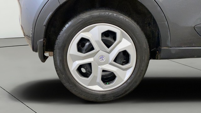 Second-hand 2018 Tata Nexon 1.2 Revotron XM for sale in Gurgaon-24