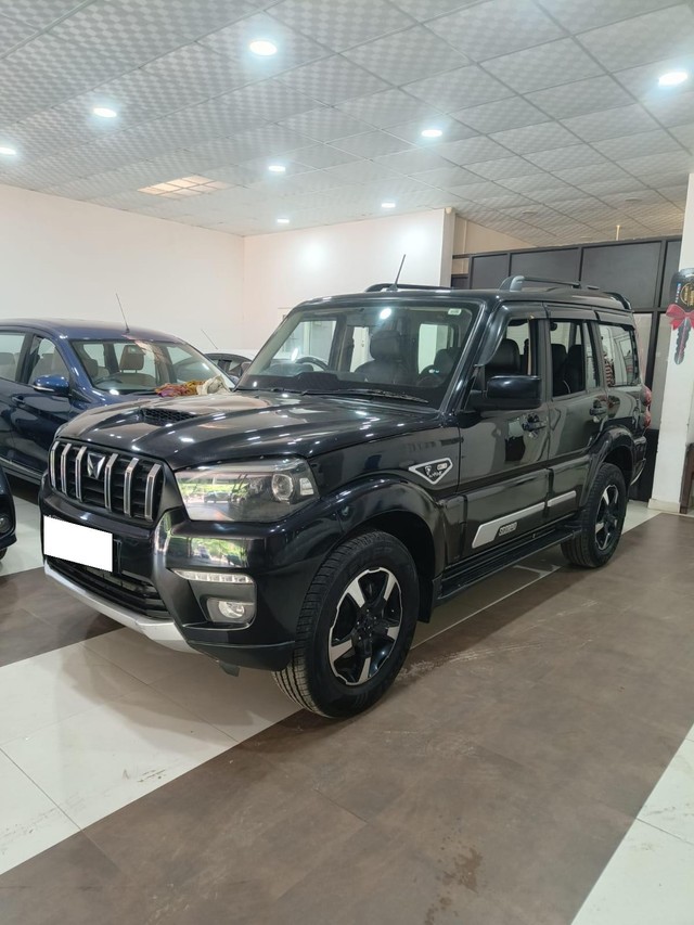 Second-hand 2022 Mahindra Scorpio S 11 BSVI for sale in Jaipur-3