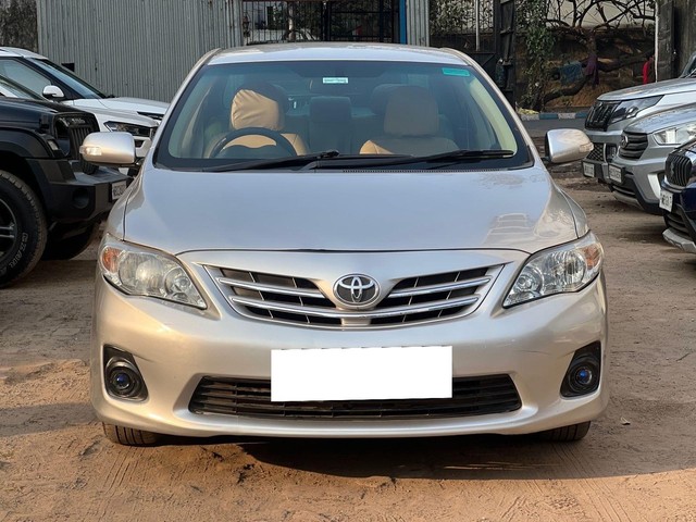 Second-hand 2014 Toyota Corolla Altis 1.8 GL for sale in Kolkata-3