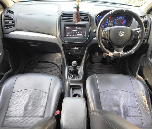 Second-hand 2016 Maruti Suzuki Vitara Brezza ZDi Plus for sale in Mira Road-12