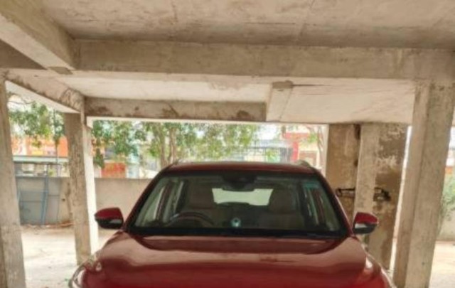 Second-hand 2024 MG Hector Plus Savvy Pro CVT 2023-2025 for sale in Patna-4