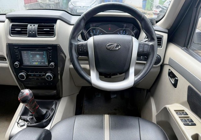 Second-hand 2017 Mahindra Scorpio Intelli Hybrid S10 for sale in Mira Road-10