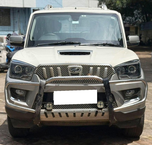 Second-hand 2017 Mahindra Scorpio Intelli Hybrid S10 for sale in Mira Road-4