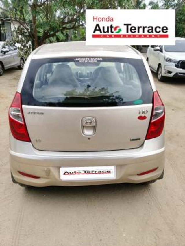 Second-hand 2010 Hyundai i10 Magna 1.2 for sale in Coimbatore-1