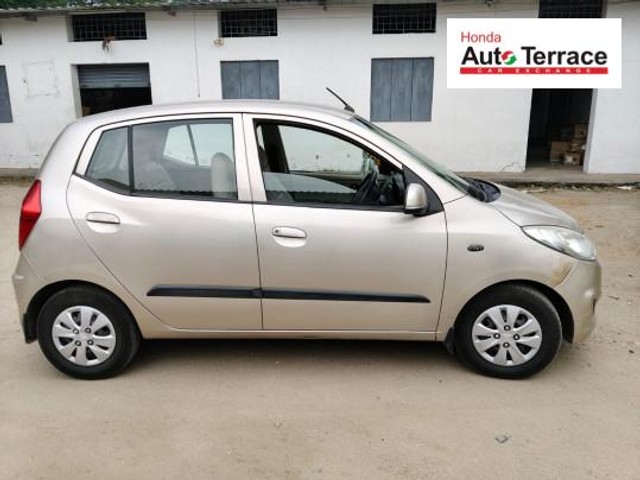 Second-hand 2010 Hyundai i10 Magna 1.2 for sale in Coimbatore-2