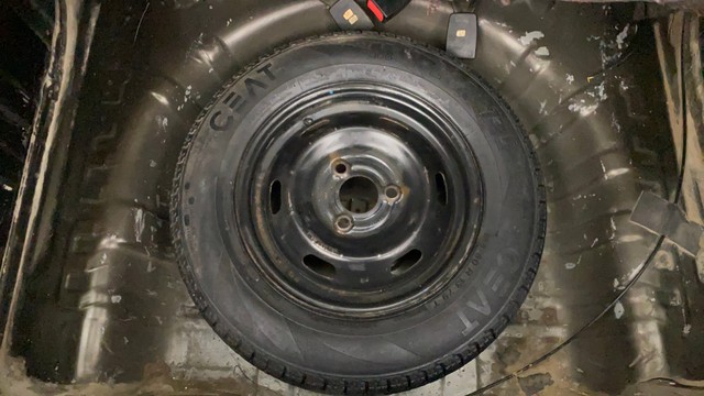 Renault KWID RXT Second-hand 2016 Renault KWID RXT for sale in Lucknow-27