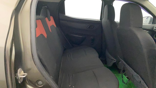 Renault KWID RXT Second-hand 2016 Renault KWID RXT for sale in Lucknow-16