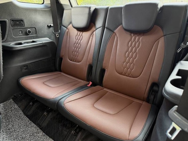 Second-hand 2022 Hyundai Alcazar Signature (O) AT for sale in Mumbai-4