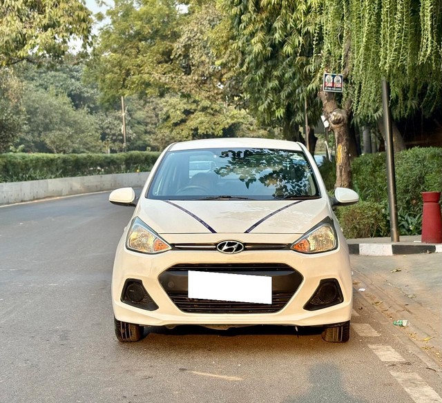Second-hand 2017 Hyundai Xcent 1.2 VTVT E for sale in New Delhi-5