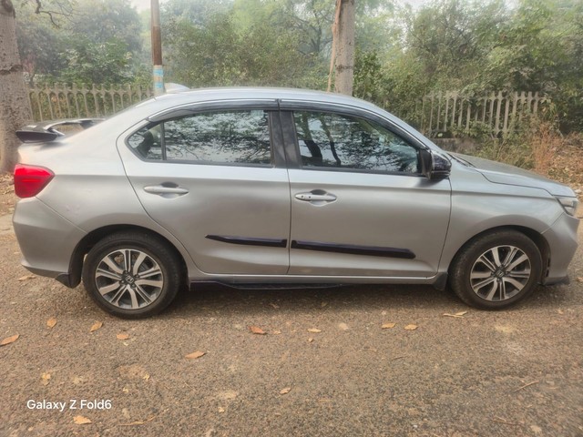 Second-hand 2019 Honda Amaze VX Opt Petrol BSIV for sale in New Delhi-8